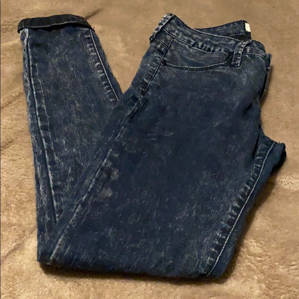 Women’s Forever 21 jeans